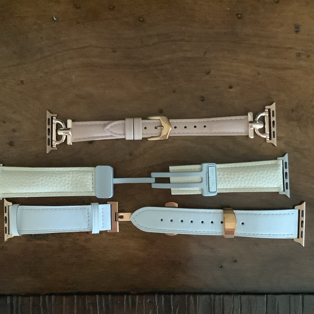 Set of 3 adjustable watchbands for Apple watch series 10. 42MM